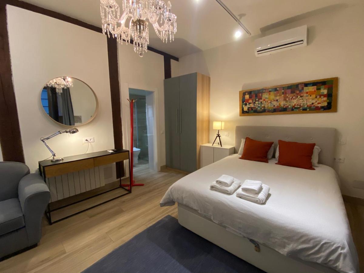 Opera Suites Fidelio , Cozy Studio In The Very Center Of 马德里 外观 照片